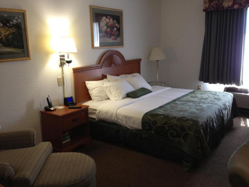 Hotel Wingate By Wyndham Indianapolis Airport Plainfield Exterior foto